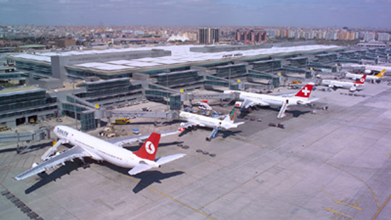 伊斯坦贝尔国际机场
