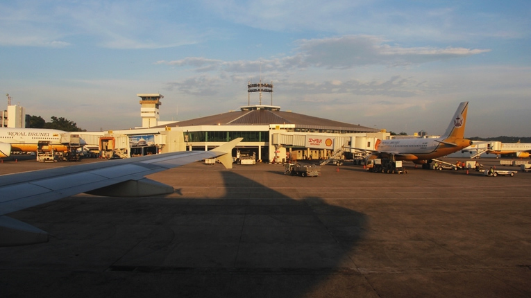 文莱国际机场