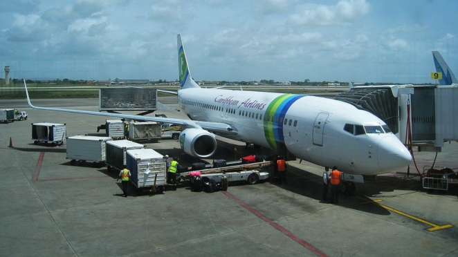 苏里南国际机场